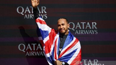 Profil Lewis Hamilton, pilot jet darat juara globus tujuh kali