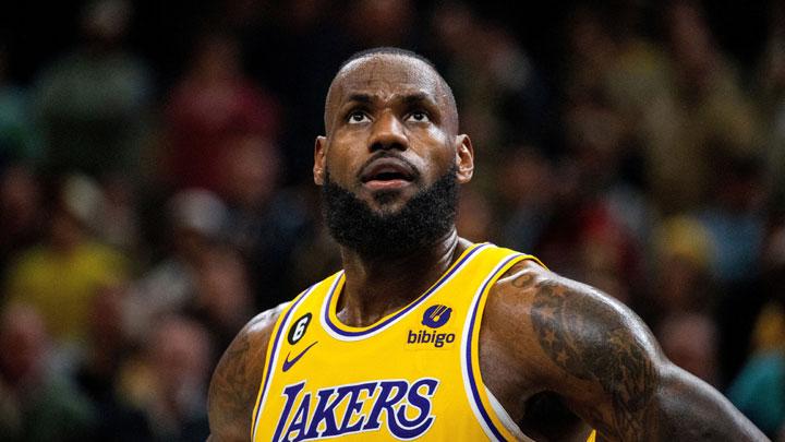 5 Bintang NBA yang dimaksud digunakan Tetap Bersinar pada Uisa 30-an: Lebron James, Kevin Durant, Stephen Curry, Jimmy Butler, Jrue Holiday