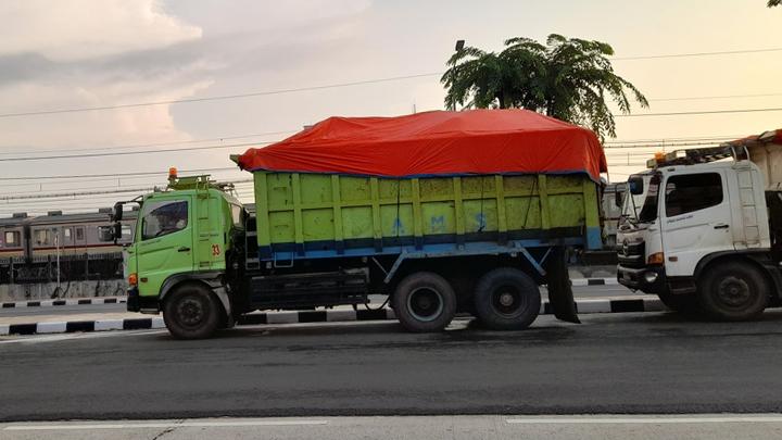 Studi: Kendaraan Berat Penyumbang Terbesar Emisi Partikulat Lingkup Transportasi Ibukota Negara Indonesia