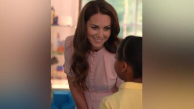 Kate Middleton Pakai Gaun Pink Lagi pada waktu Buka Museum Anak-anak