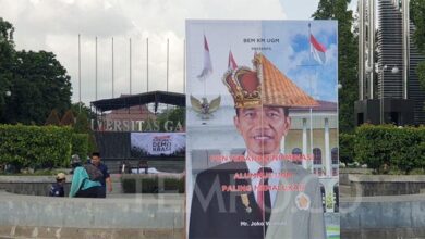 Baliho Jokowi Viral Selain yang dimaksud digunakan Dipasang Alap-Alap Jokowi Sebut Jokowi Guru Bangsa