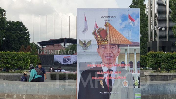 Baliho Jokowi Viral Selain yang dimaksud digunakan Dipasang Alap-Alap Jokowi Sebut Jokowi Guru Bangsa