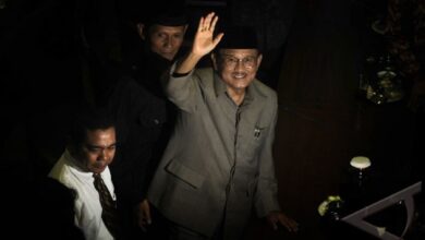 Daftar menteri dengan masa jabatan terlama juga tersingkat di Indonesia