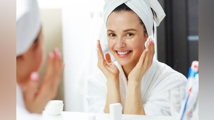 7 Cara Mengatasi Kulit Kering pada saat Berpuasa
