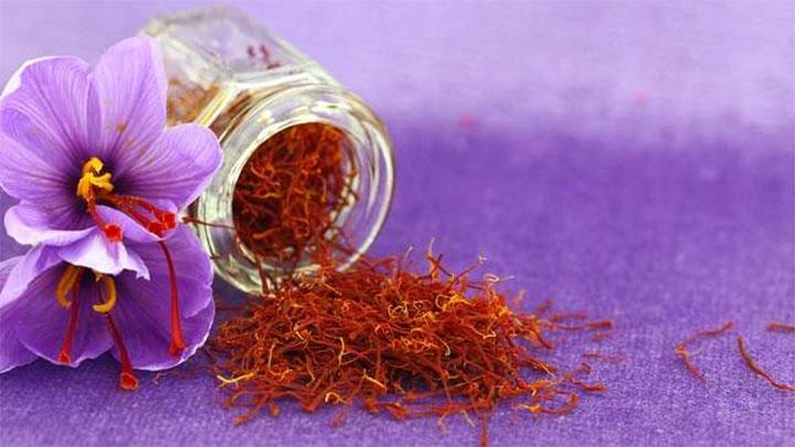 5 Barang Kecantikan yang yang disebutkan Mengoptimalkan Kandungan Saffron