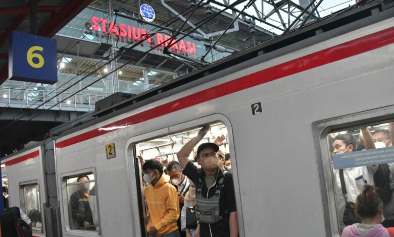 Jadwal commuter line Bandung kemudian sekitarnya 
