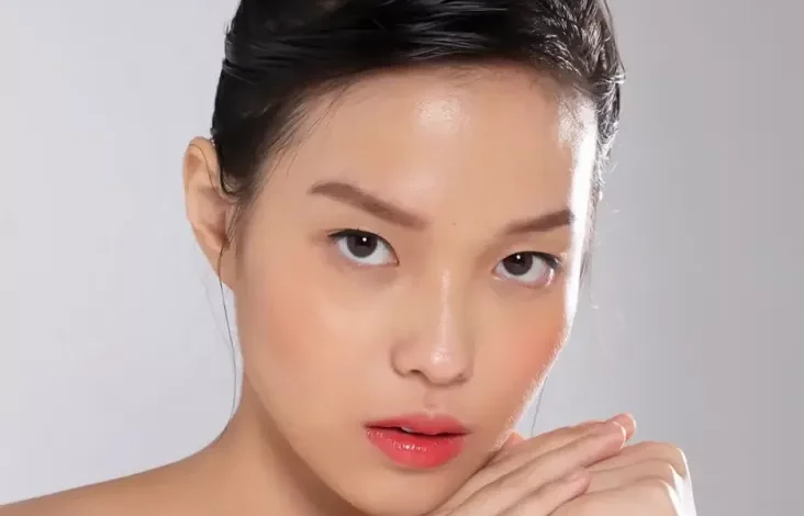 Cegah Jerawat juga Bruntusan Kamu dengan 4 Tips Berikut Ini!