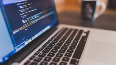 Ingin jadi programmer IT? Segini standar upah yang yang dimaksud akan didapatkan