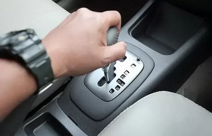 Ini adalah adalah Arti Huruf kemudian Angka pada Persneling Mobil Matic