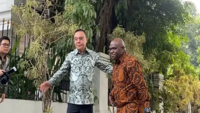 Prabowo Panggil Calon Menteri, Natalius Pigai hingga Fadli Zon Tiba dalam pada Kertanegara