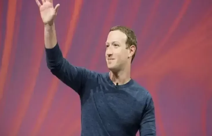 Prediksi Mark Zuckerberg: Kacamata Terampil Gantikan Smartphone pada 2030
