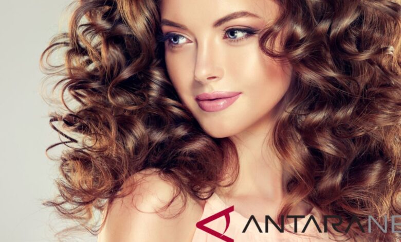 6 ide model potongan rambut panjang untuk wanita
