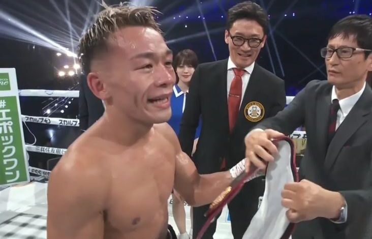 Seiya Tsutsumi Hancurkan Takuma Inoue, Rampas Sabuk Juara Kelas Bantam